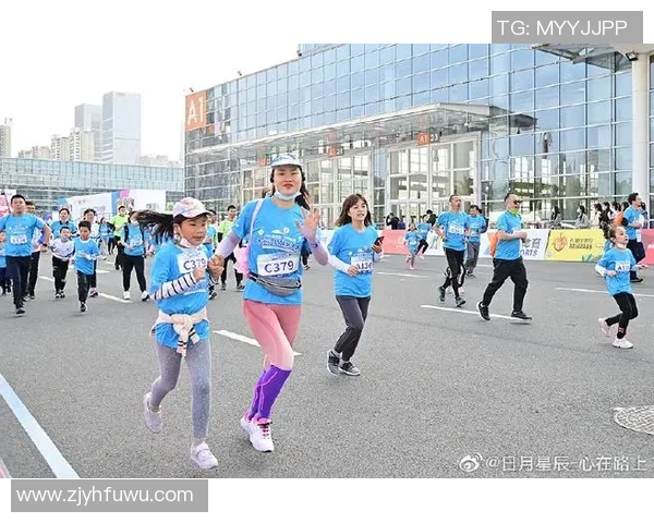 厦门马拉松比赛盛况空前吸引全球跑者齐聚海滨城市共襄盛举