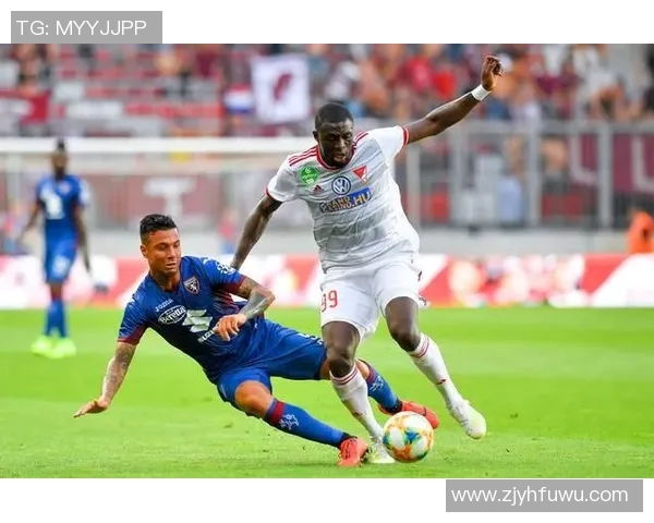 德布勒森尼迎战都灵期待精彩对决与激烈较量